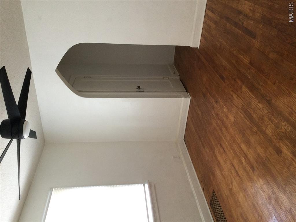 26035927 Property Photo 6