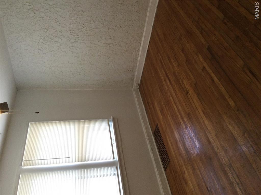26035927 Property Photo 15