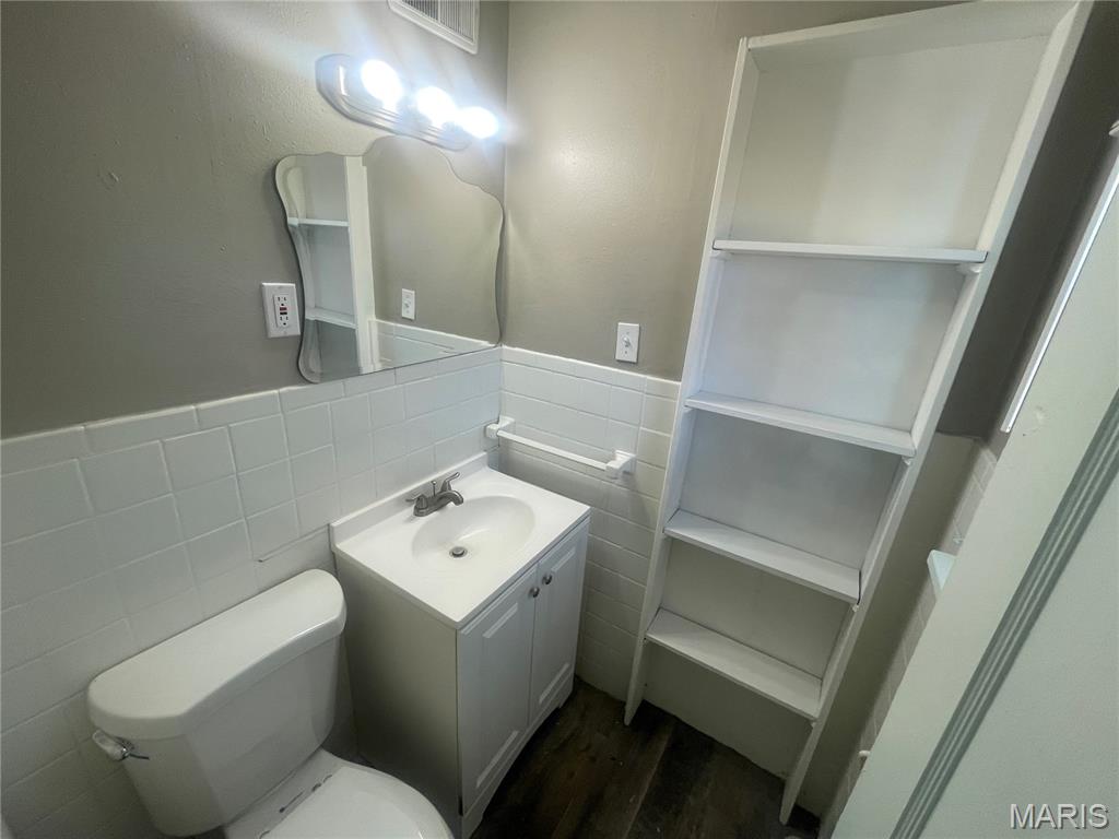 4507 Ashby Road Property Photo 12