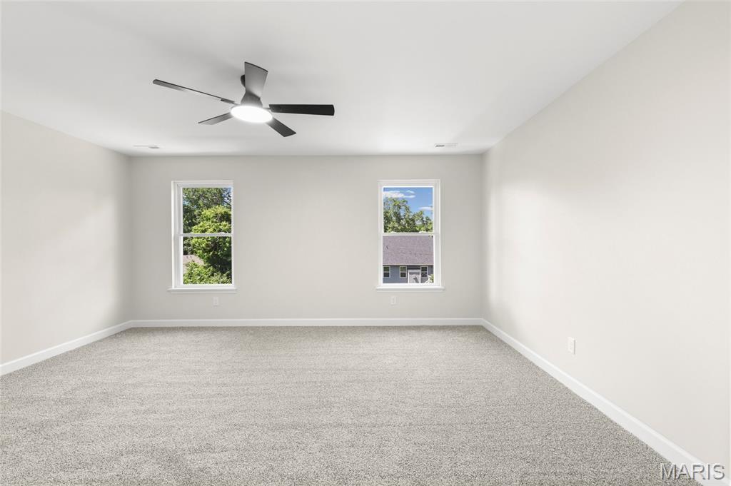 300 Vest Avenue Property Photo 20