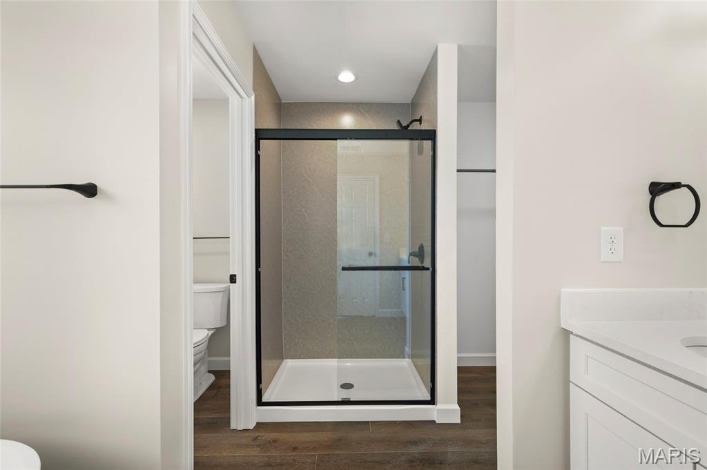 300 Vest Avenue Property Photo 23