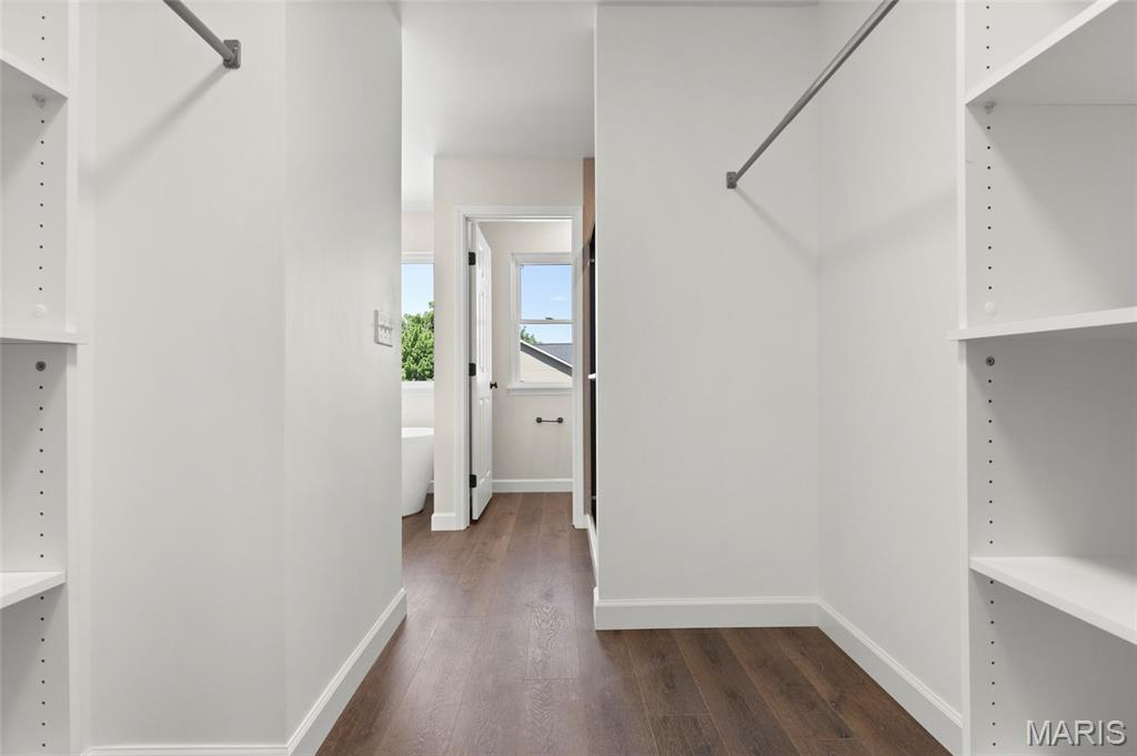 300 Vest Avenue Property Photo 25