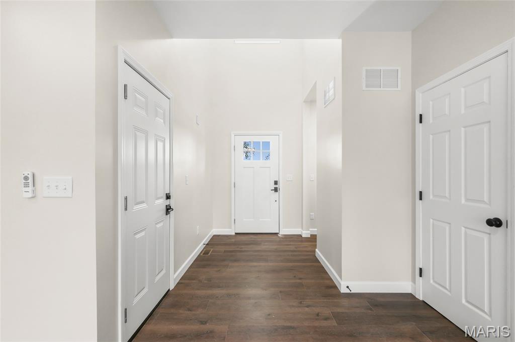 300 Vest Avenue Property Photo 54