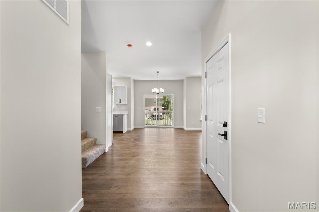 300 Vest Avenue Property Photo 55