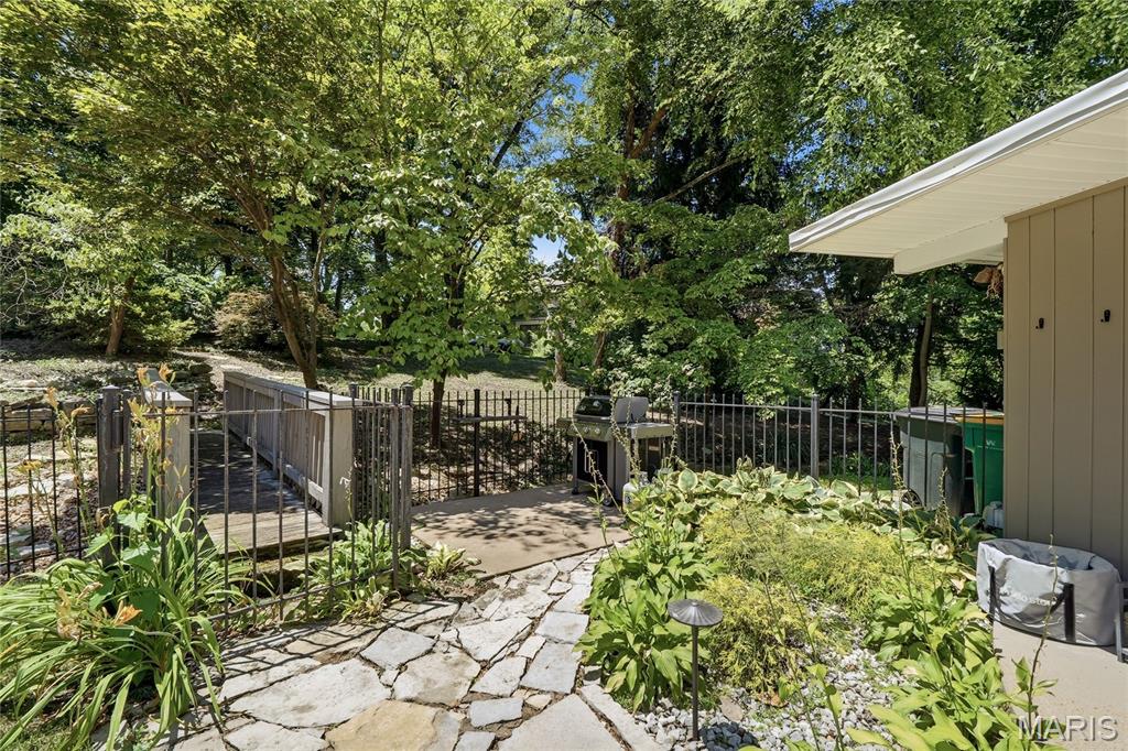 424 Belleview Avenue Property Photo 47