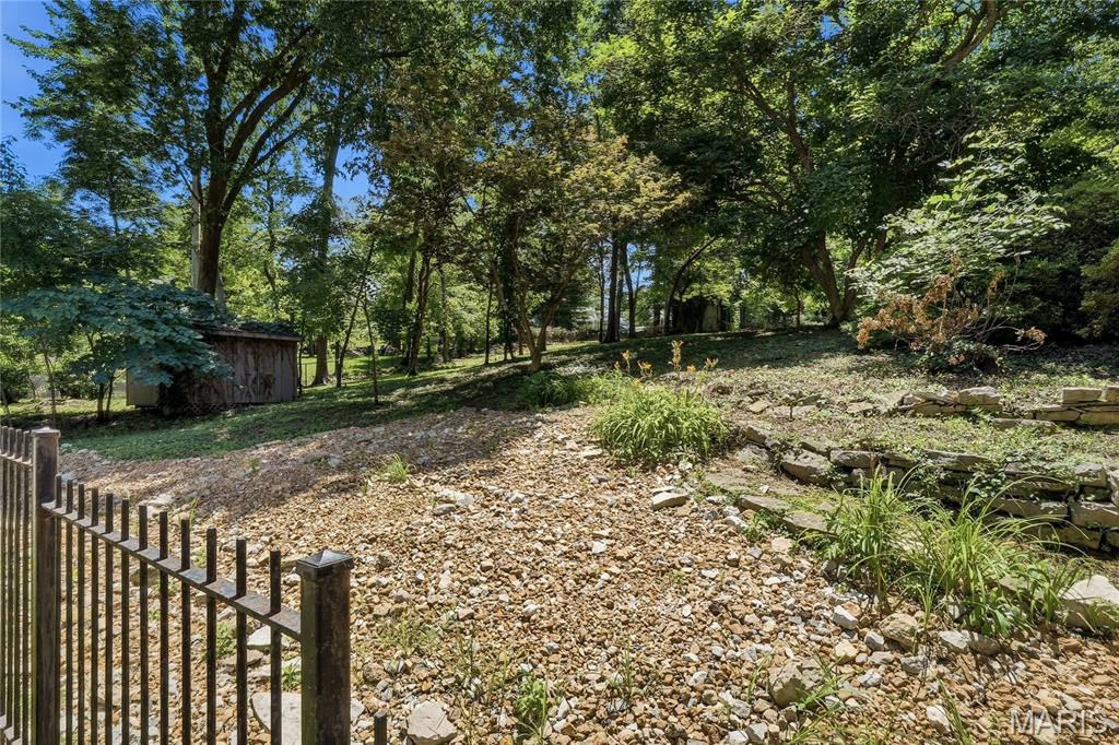 424 Belleview Avenue Property Photo 53