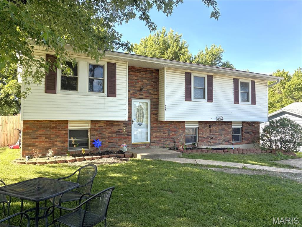 317 Marty Drive Property Photo 1