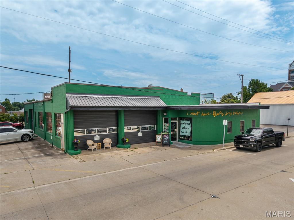 119 N Jackson Street Property Photo 2