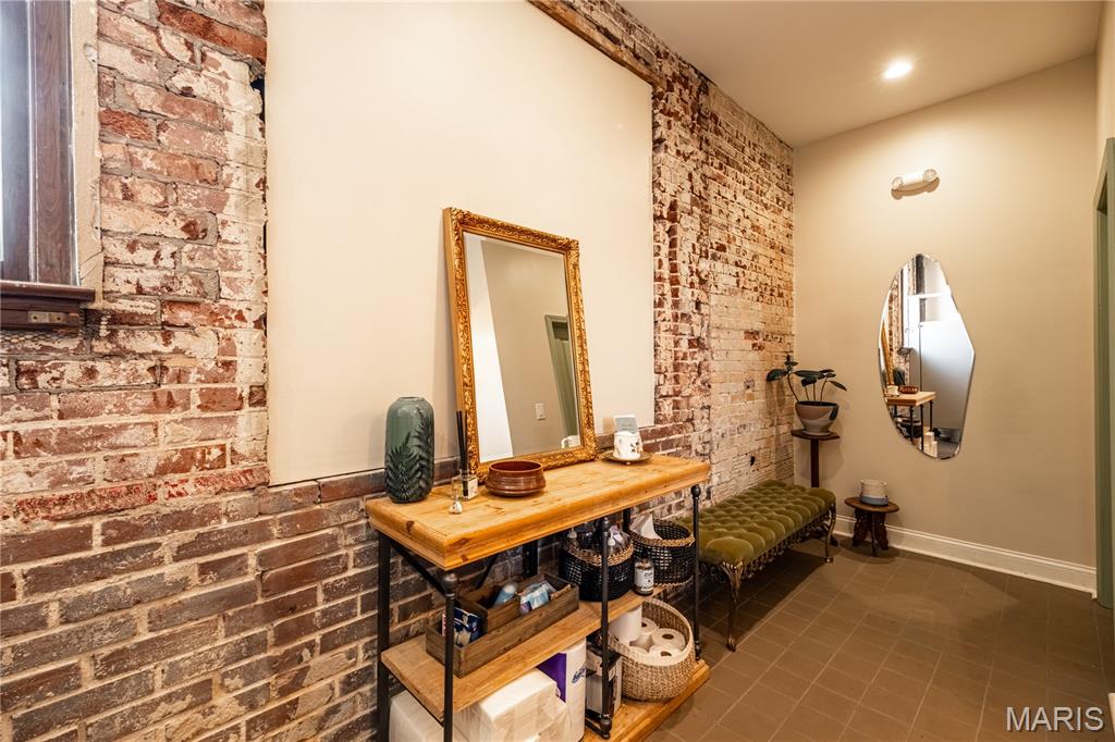 119 N Jackson Street Property Photo 45