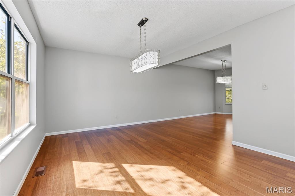 3511 Saint Martin Drive Property Photo 9