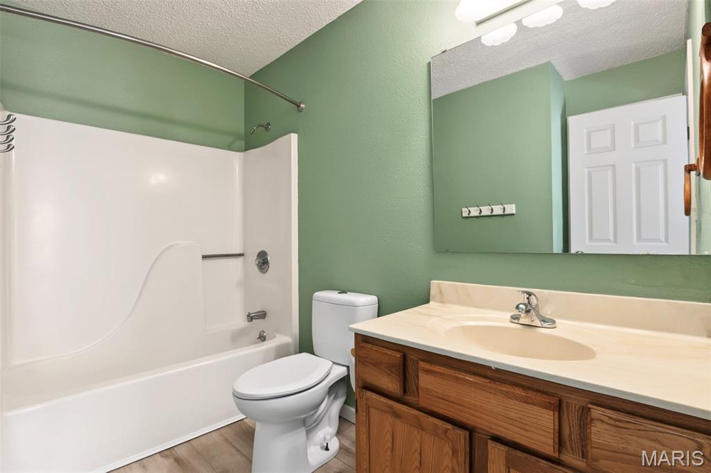 3511 Saint Martin Drive Property Photo 33