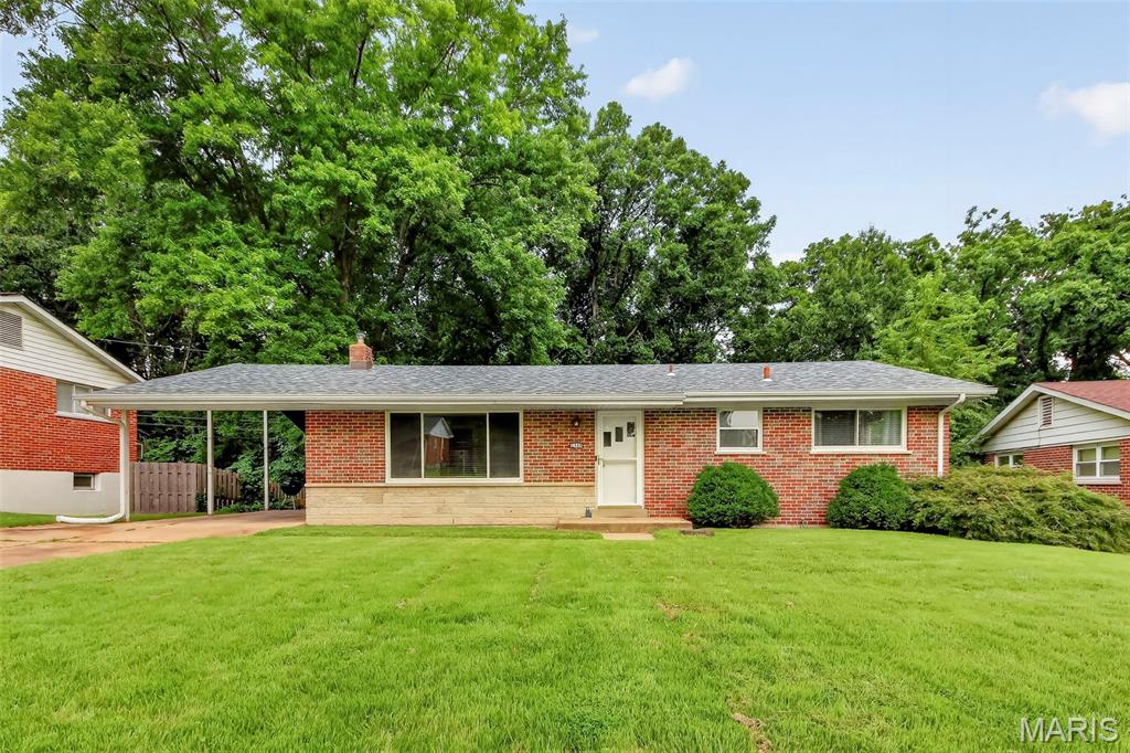 2349 Buller Drive Property Photo 2