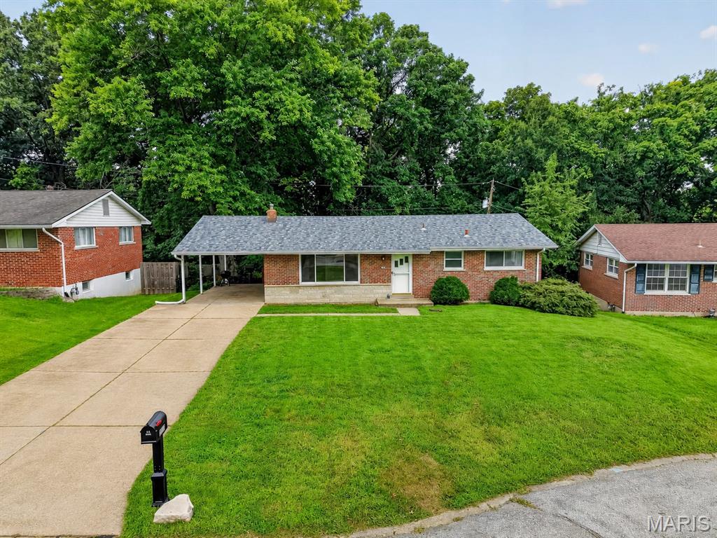 2349 Buller Drive Property Photo 3