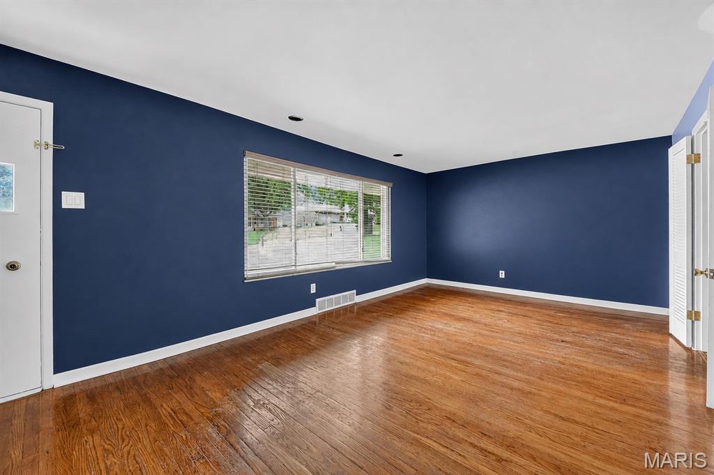 2349 Buller Drive Property Photo 6