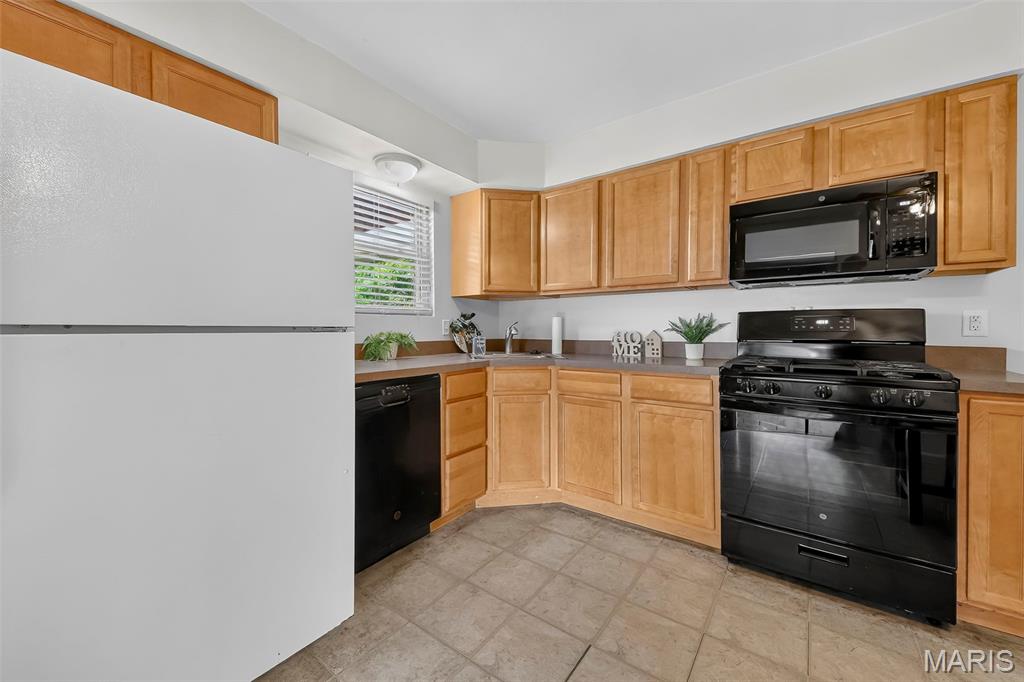 2349 Buller Drive Property Photo 13