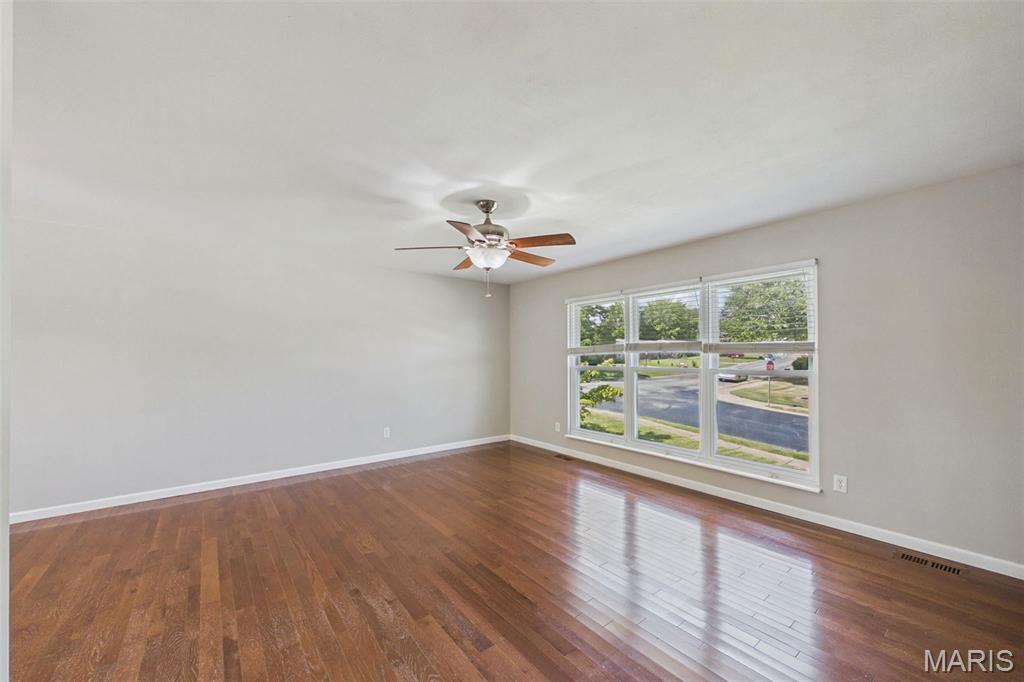 656 Nancy Drive Property Photo 2