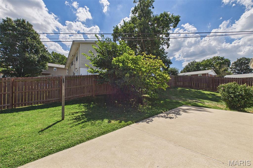 656 Nancy Drive Property Photo 16