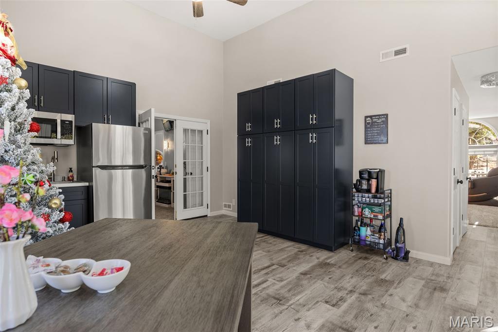 21 Jonathan Court Property Photo 15