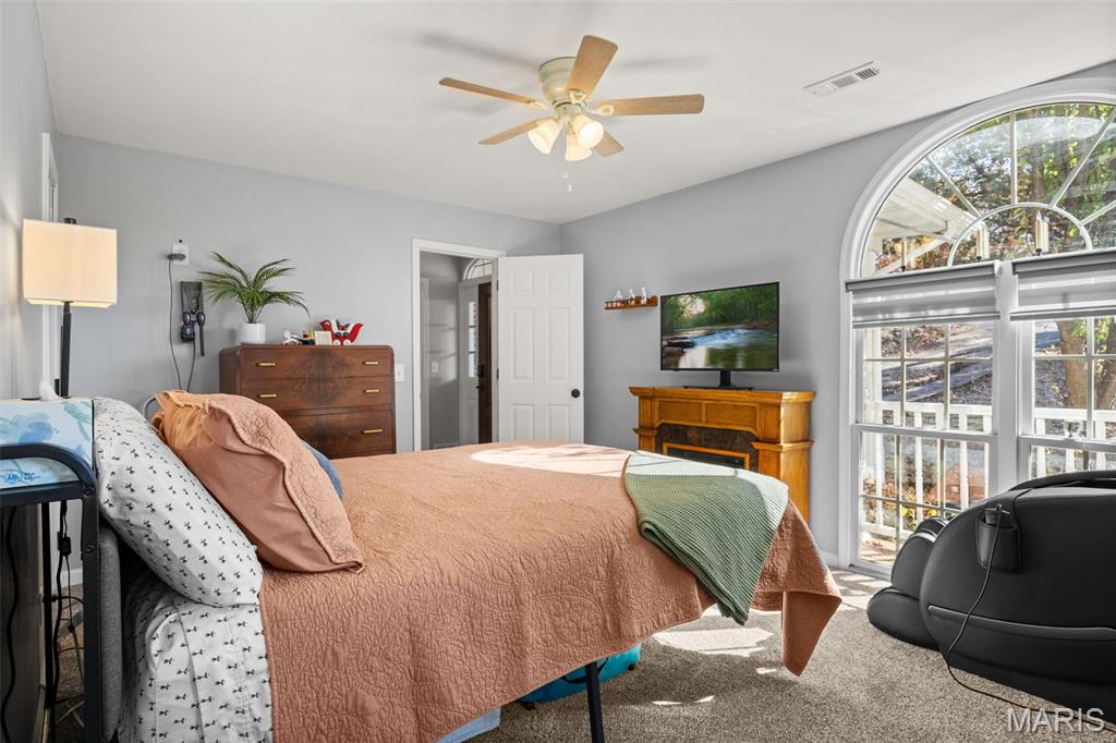 21 Jonathan Court Property Photo 16
