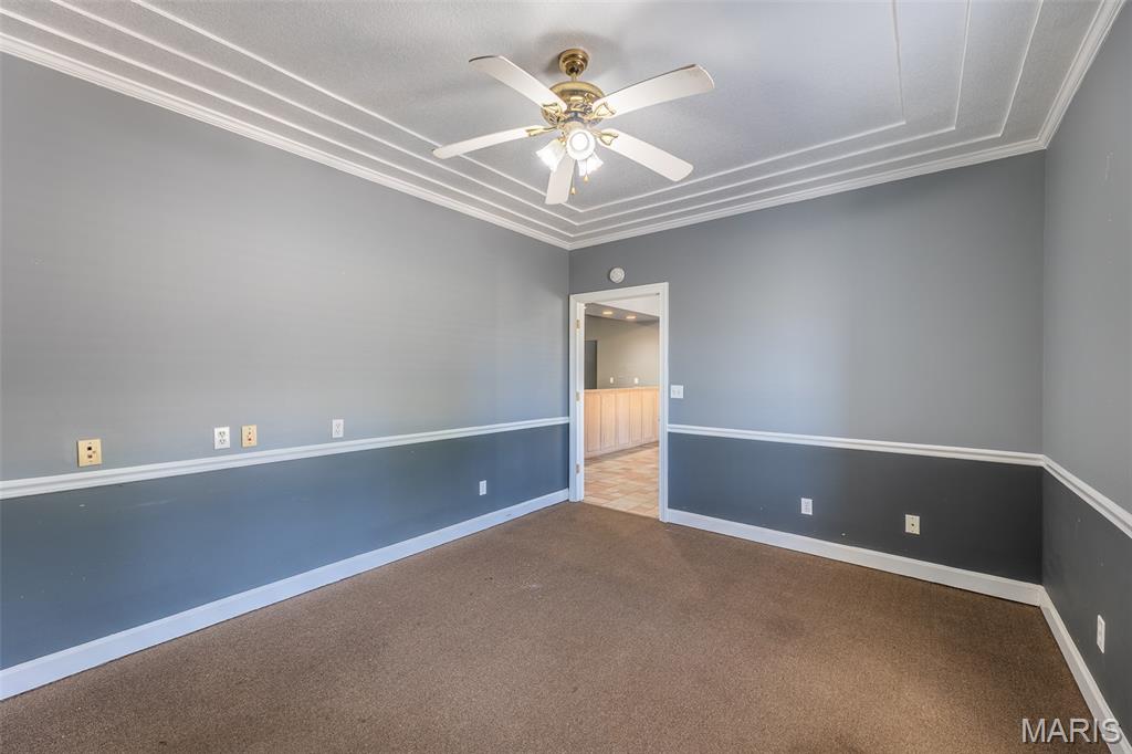 602 E Outer Road Property Photo 11