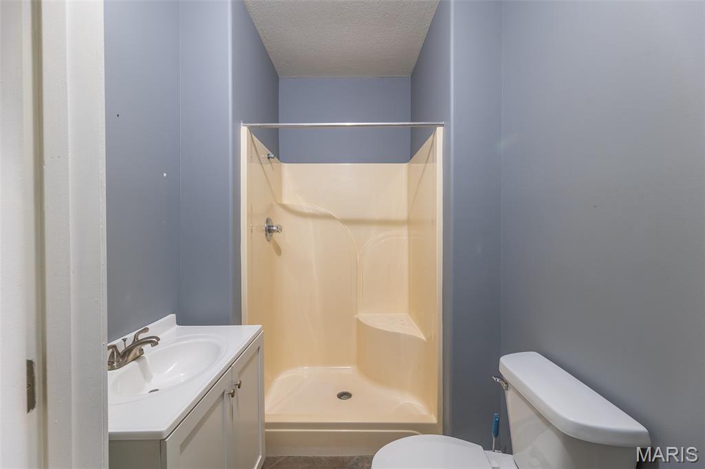 602 E Outer Road Property Photo 12