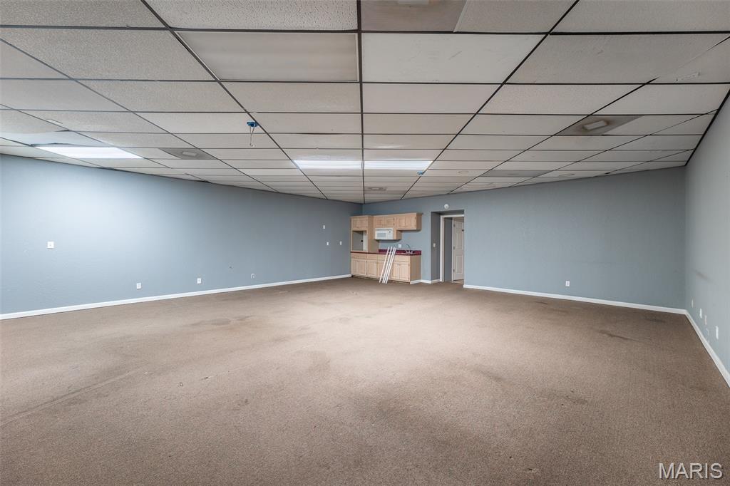 602 E Outer Road Property Photo 14
