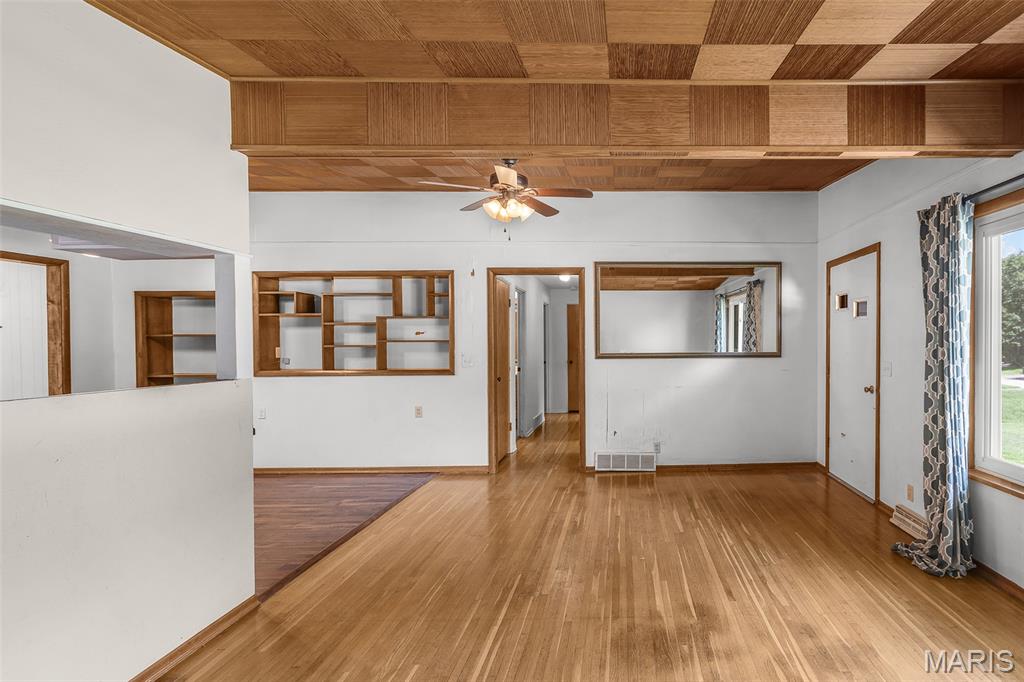 1131 Corinne Street Property Photo 18