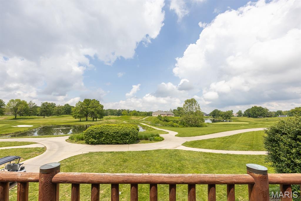 305 Forest Oaks Drive Property Photo 13