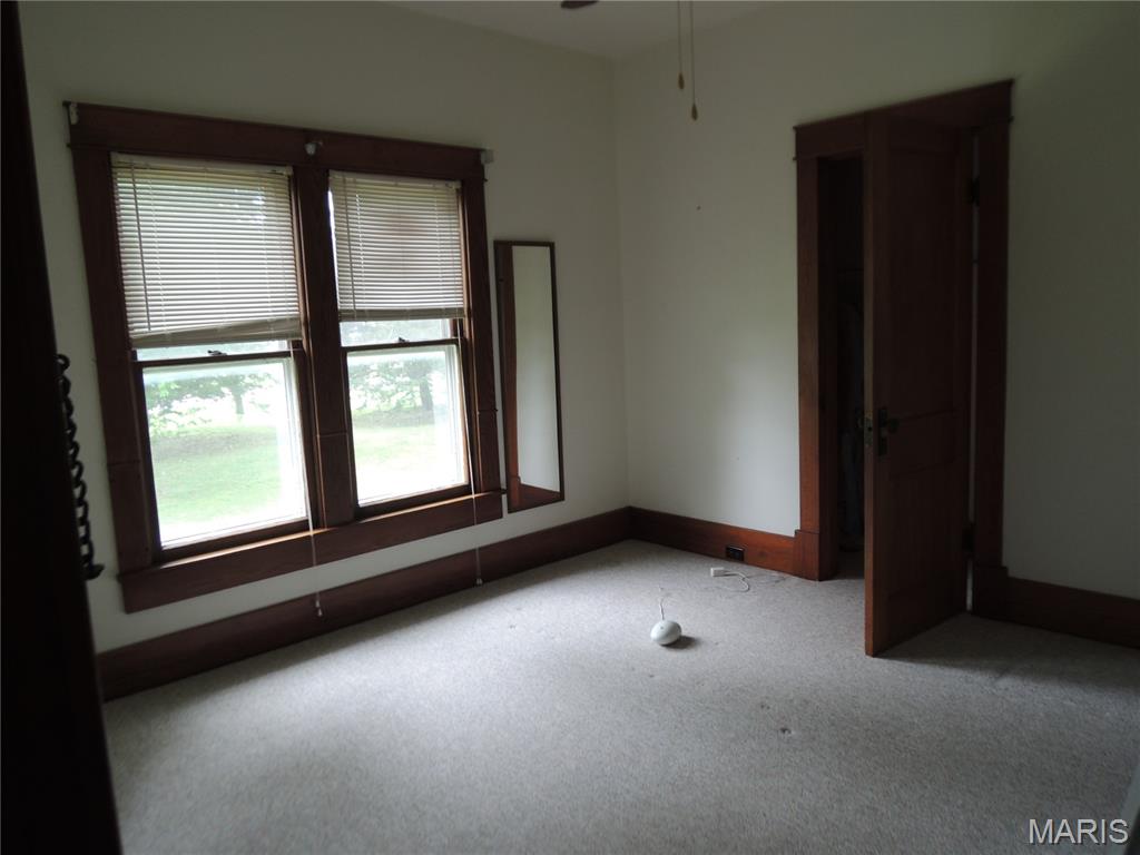 26036238 Property Photo 10