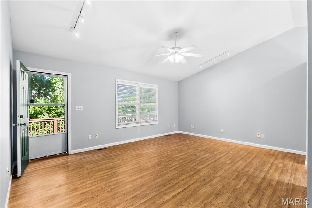 635 Elm Street Property Photo 10