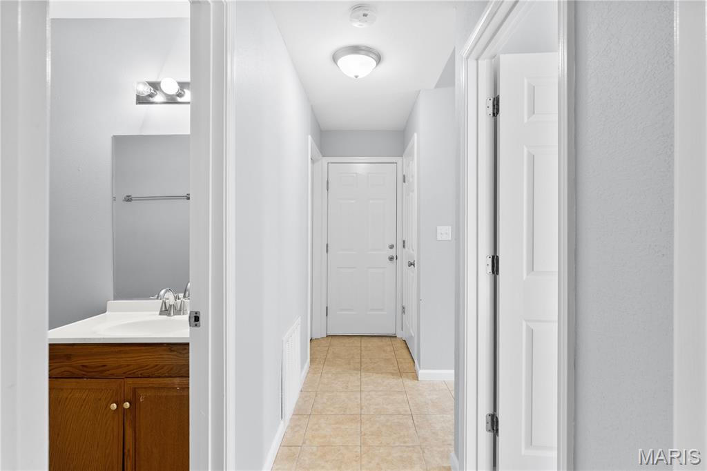 635 Elm Street Property Photo 21