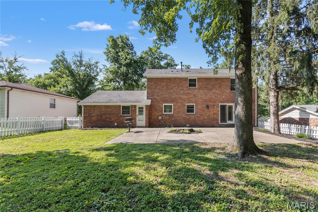4351 Alderwood Drive Property Photo 3