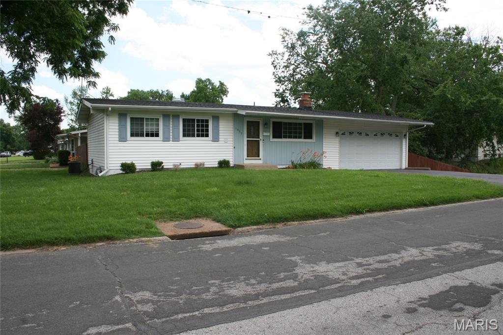 1060 Loveland Drive Property Photo 1