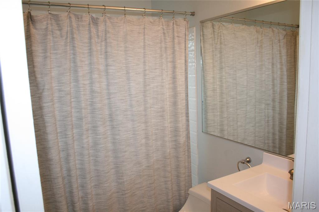 1060 Loveland Drive Property Photo 10