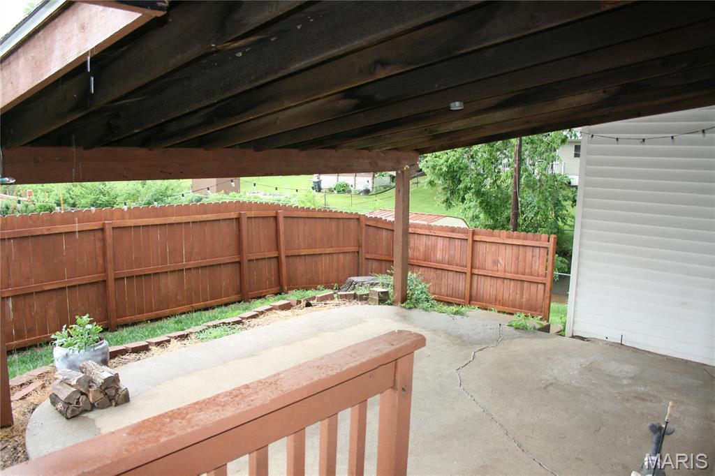 1060 Loveland Drive Property Photo 17
