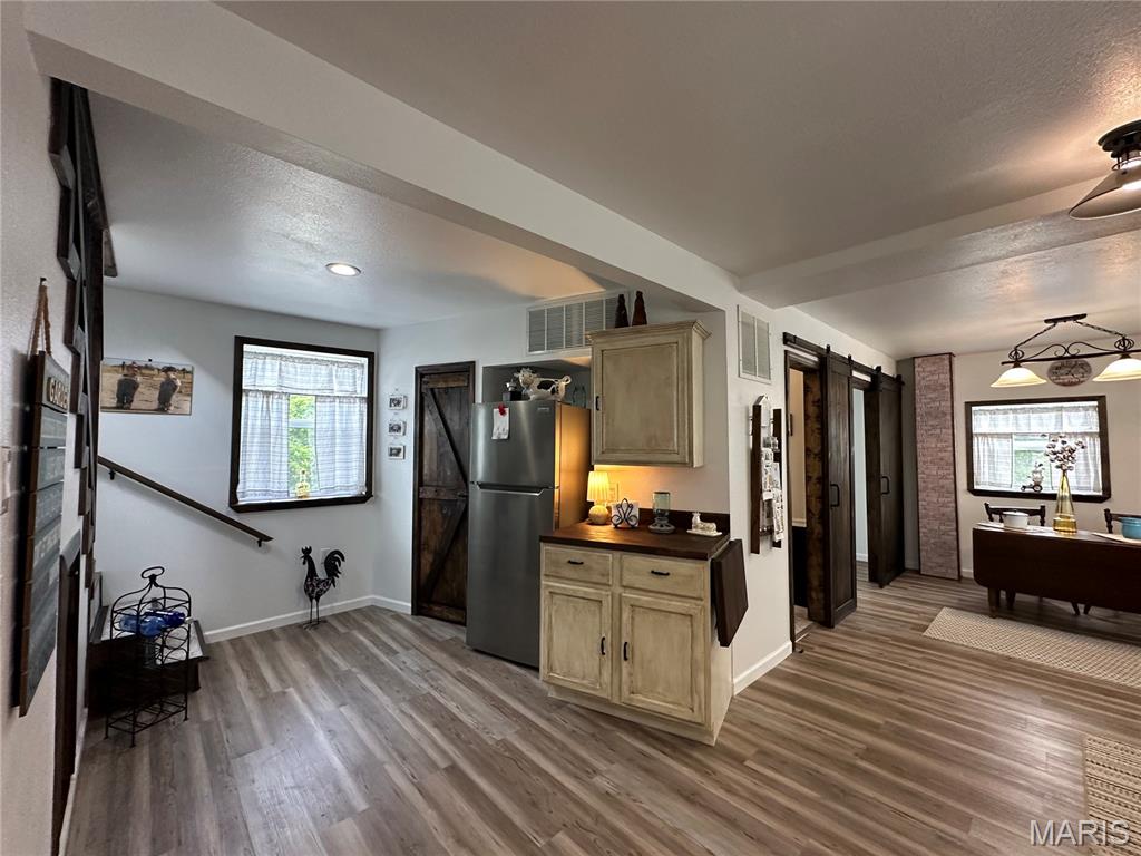 23454 Highway C Property Photo 18