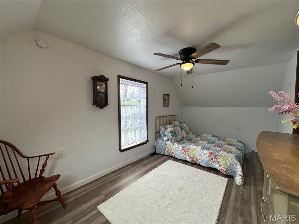 23454 Highway C Property Photo 35