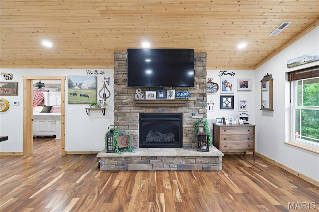 1371 Wayne 344 Property Photo 39