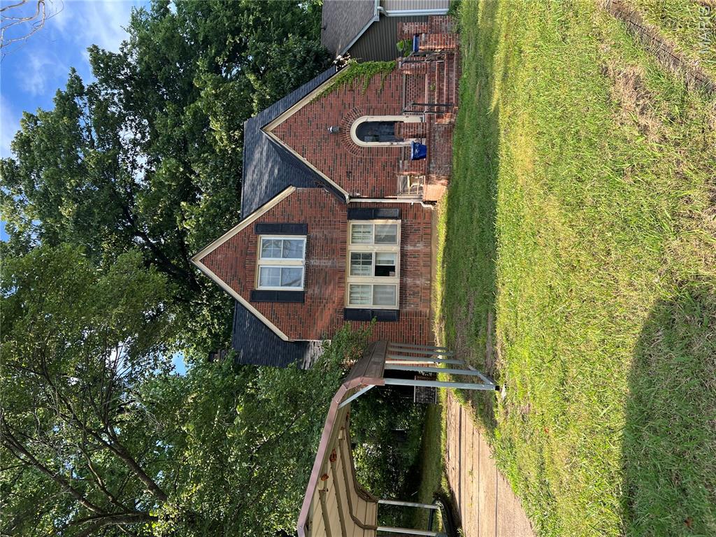 420 E Cape Rock Drive Property Photo 2