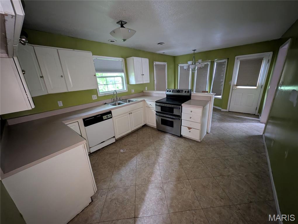 2 Highland Drive Property Photo 5