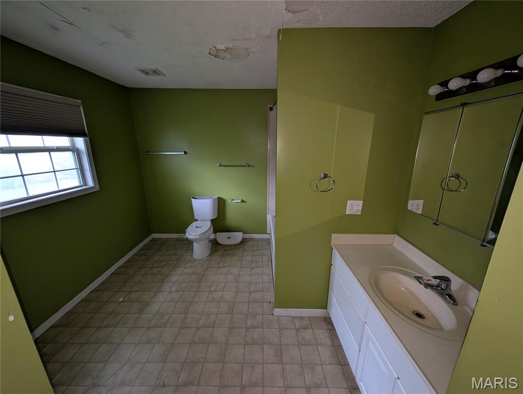 2 Highland Drive Property Photo 8