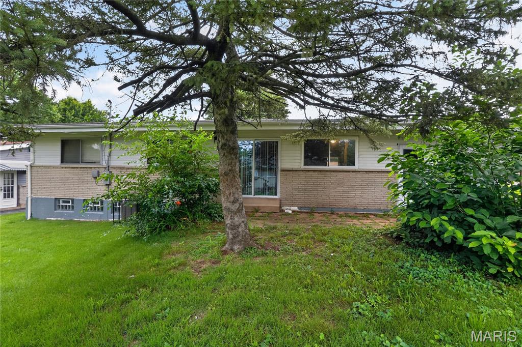 2262 Crandel Drive Property Photo 7