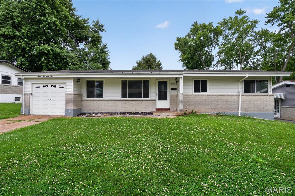 2262 Crandel Drive Property Photo 8