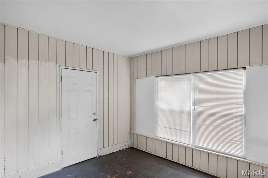 2262 Crandel Drive Property Photo 27