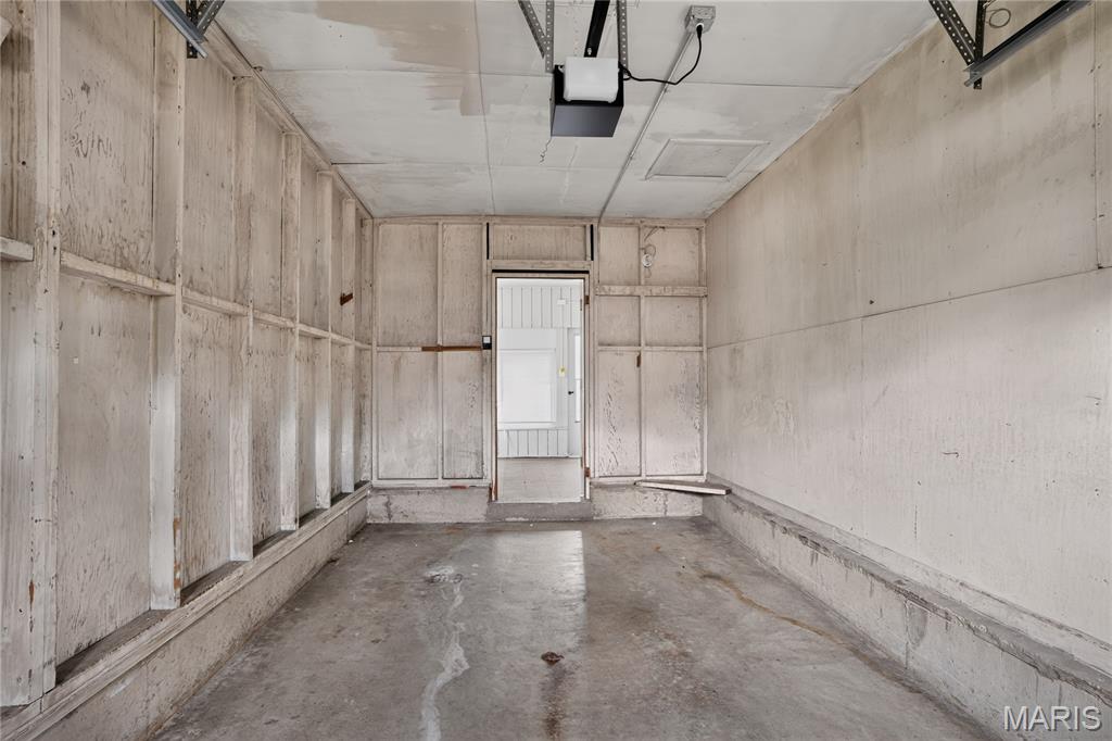 2262 Crandel Drive Property Photo 31