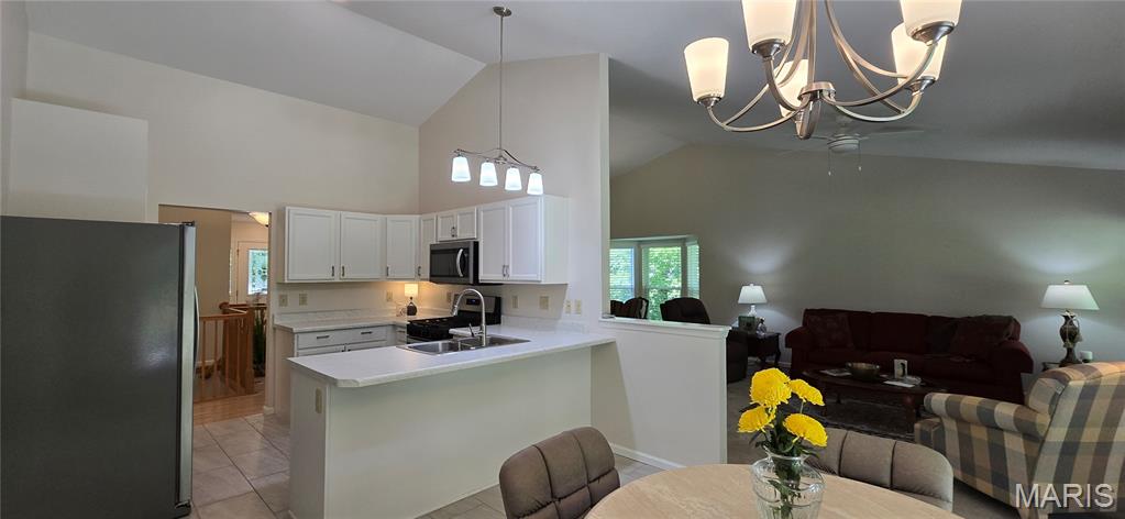30 Sterling Pointe Drive 22a Property Photo 13