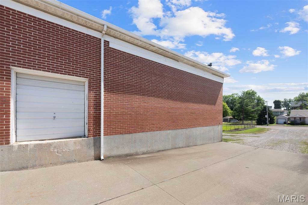 301 N Main Street Property Photo 17