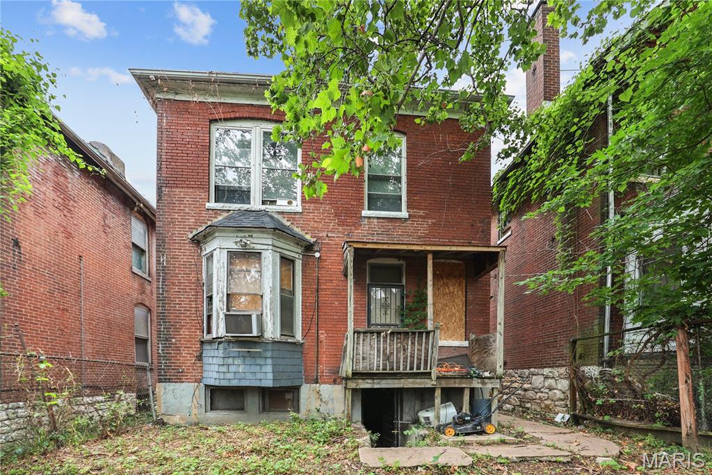 5960 Minerva Avenue Property Photo 17