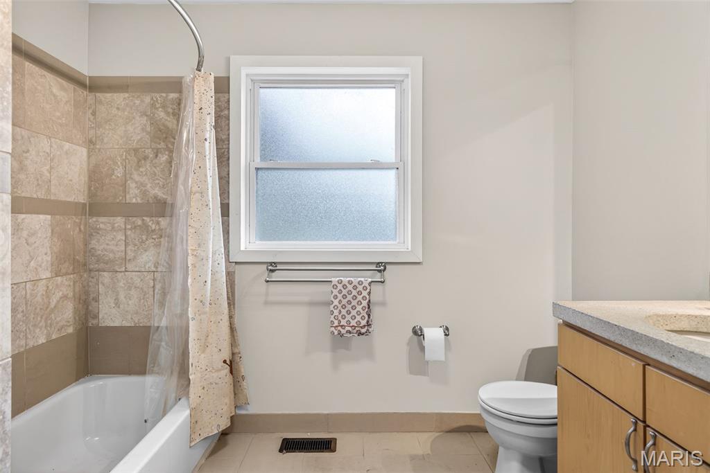 10635 State Route O Property Photo 38