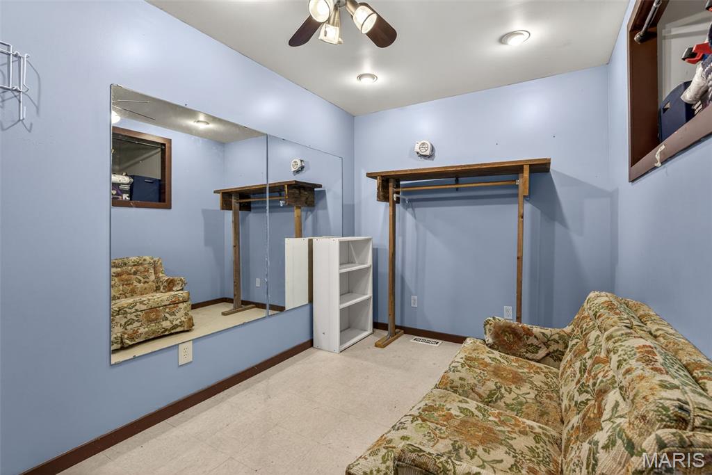 10635 State Route O Property Photo 41